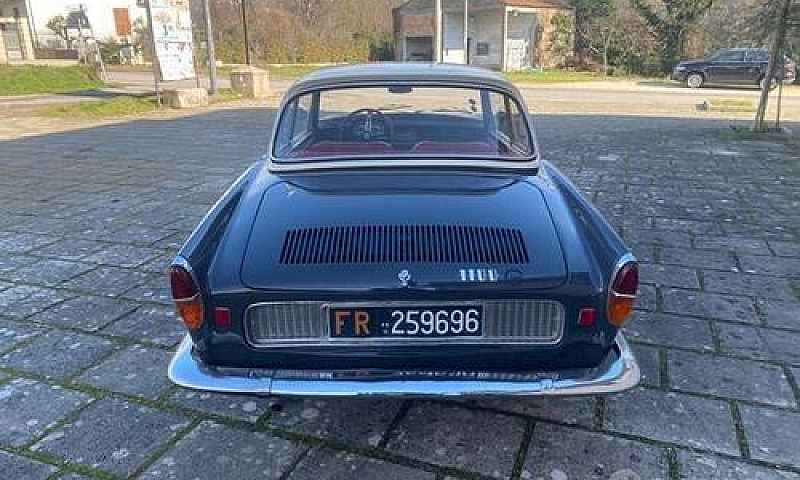 Renault Caravelle - ...