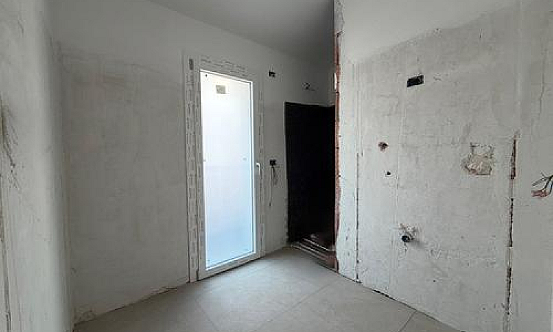 Attico Nuova Costruz...