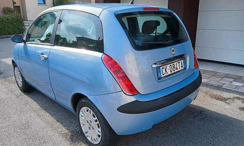 Lancia Ypsilon 1.2 U...