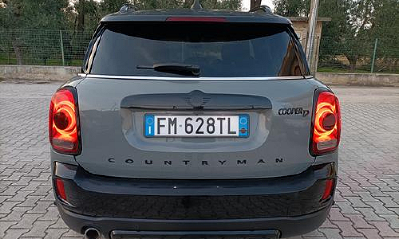 Mini Cooper Countrym...