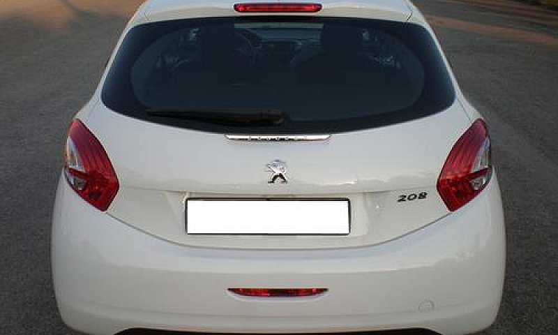 Peugeot 208 1.0, Bol...