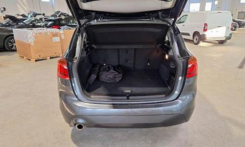 Bmw 225 Xe Active To...