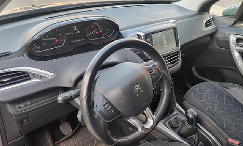 Peugeot 2008 1.6 Blu...