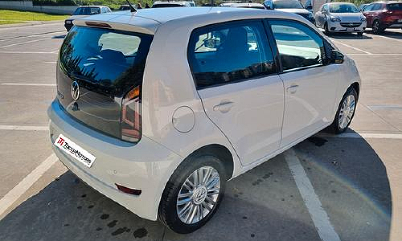 Volkswagen Up! 1.0 5...