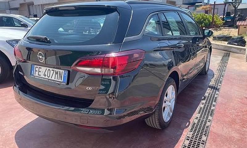 Opel Astra 1.6 Cdti ...