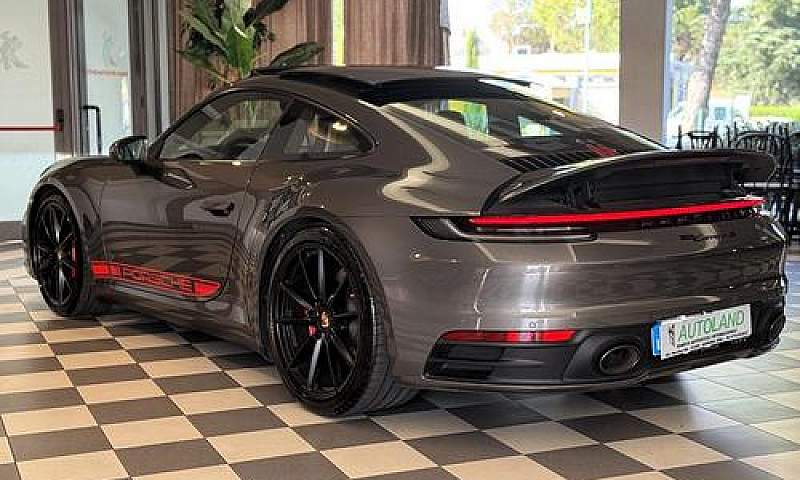 Porsche 992 Carrera ...