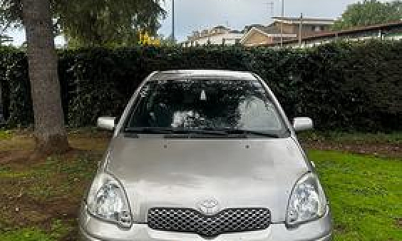 Toyota Yaris 1.0 3 P...