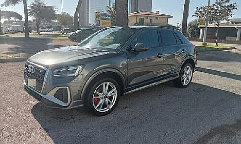 Q2 35 2.0 Tdi S Line...