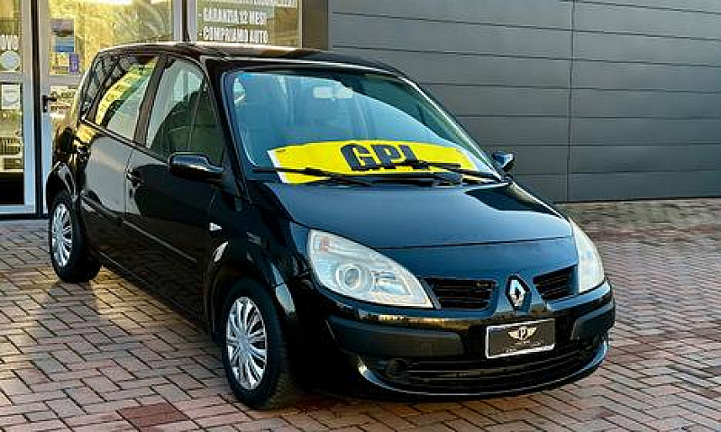 Renault Scénic 1.6 1...