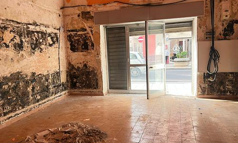 Rif.20 Corso Vittori...