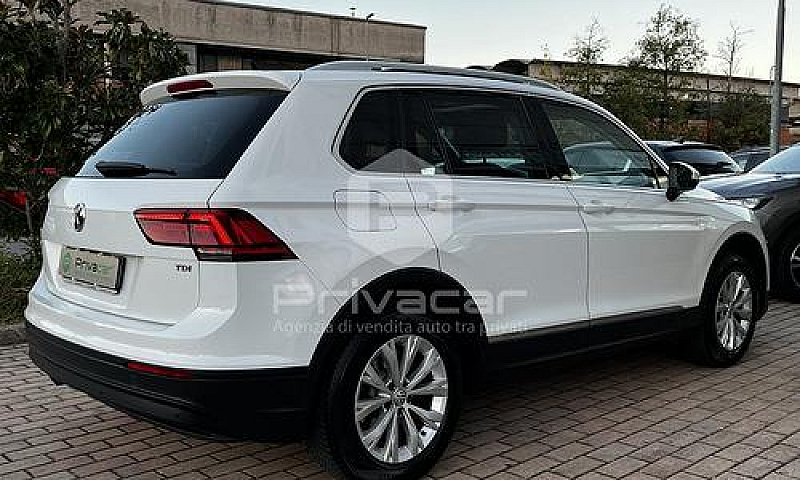 Volkswagen Tiguan 1....
