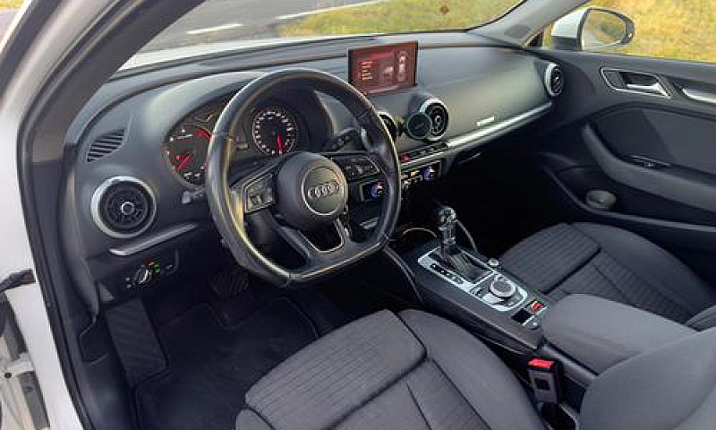 Audi A3 1.6 Tdi S-Tr...
