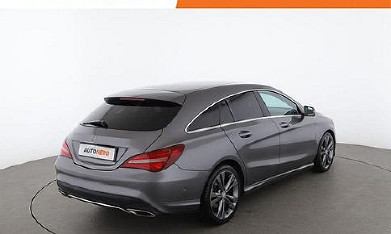 Mercedes-Benz Cla 20...