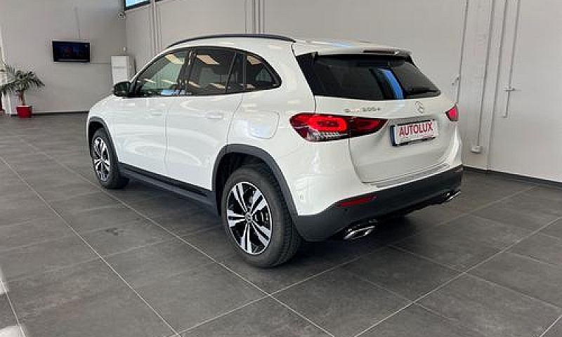 Mercedes-Benz Gla 20...