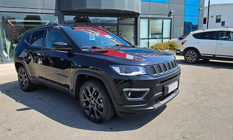 Jeep Compass 1.3 Tur...