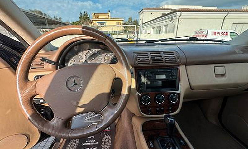 Mercedes Benz Ml - G...