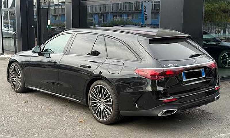 Mercedes-Benz E 300 ...