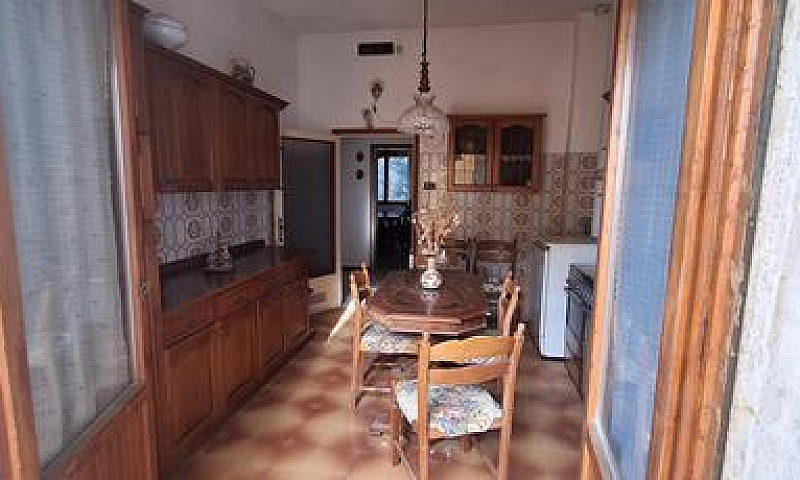Appartamento A Rapol...