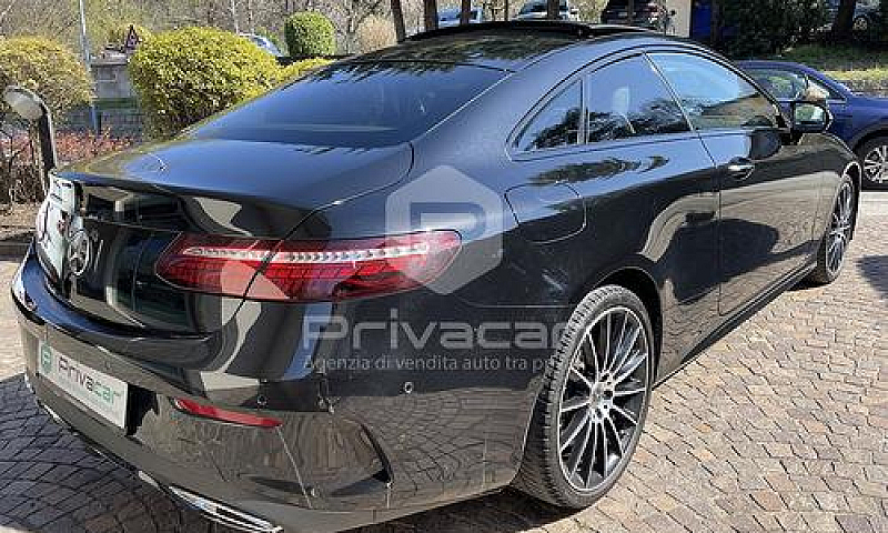 Mercedes E 300 D Aut...