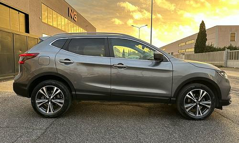 Nissan Qashqai 1.3 D...
