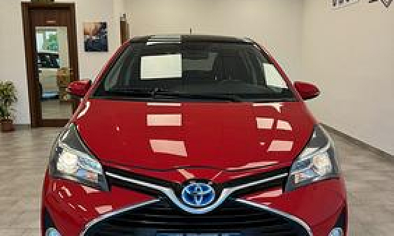 Toyota Yaris 1.5 Hyb...