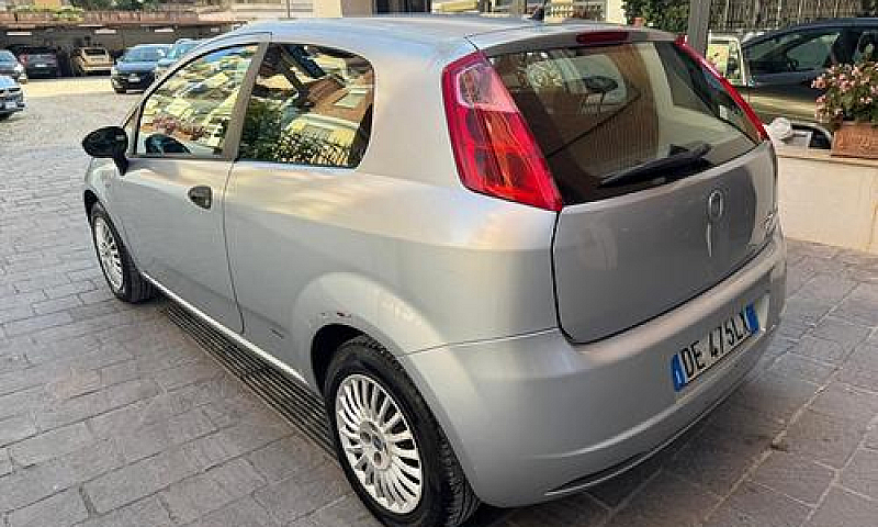 Fiat Grande Punto 1....