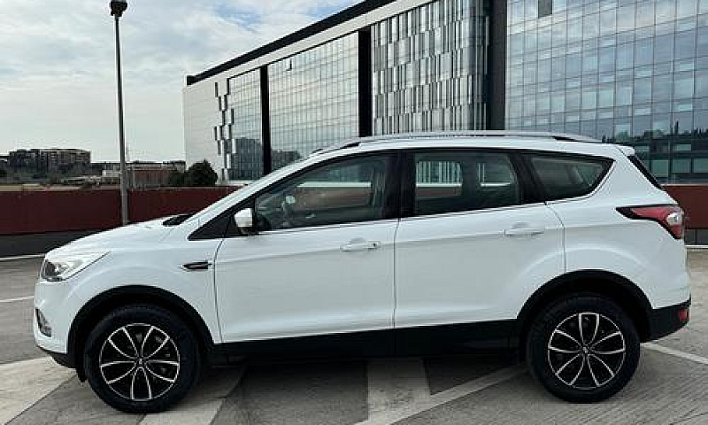 Ford Kuga 150Cv Tita...