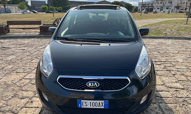 Kia Venga 1.4 Crdi 9...