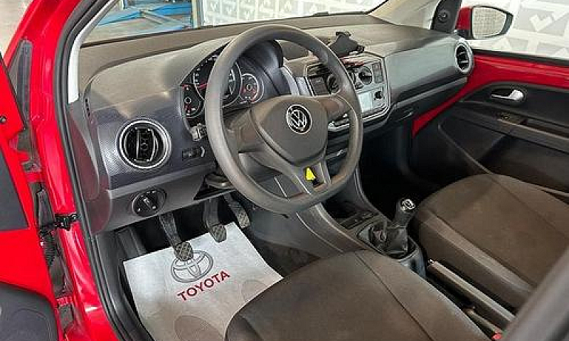 Volkswagen Up! 1.0 5...