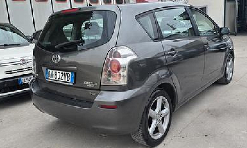 Toyota Corolla Verso...