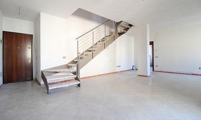 4 Locali A Castellar...