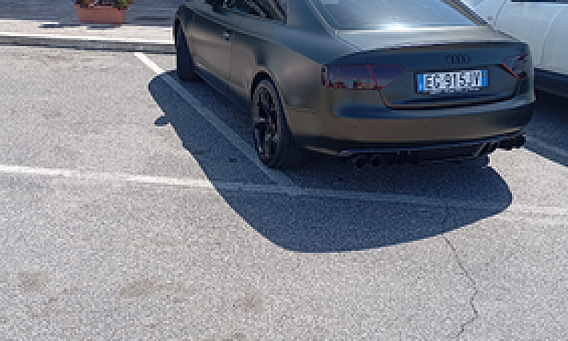 Audi A 5...