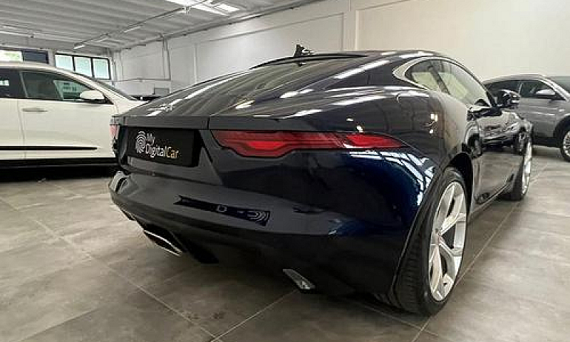 Jaguar F-Type Coupe ...