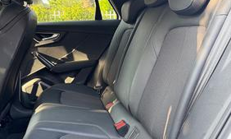 Audi Q2 - 2022...