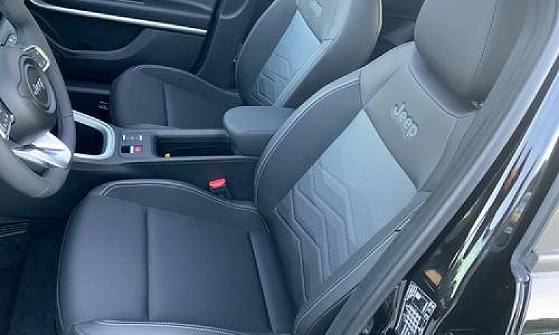 Jeep Avenger 1.2 Tur...