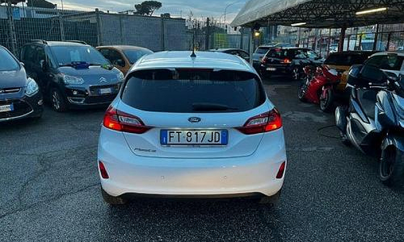 Ford Fiesta 1.5 Tdci...