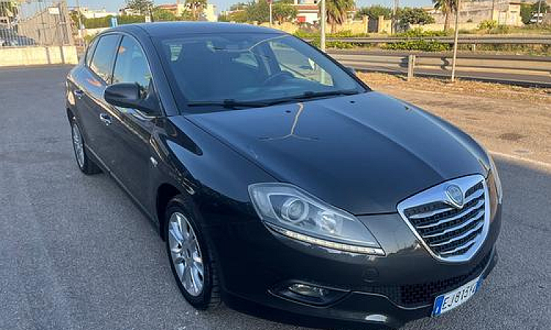 Lancia Delta 1.6 Mjt...