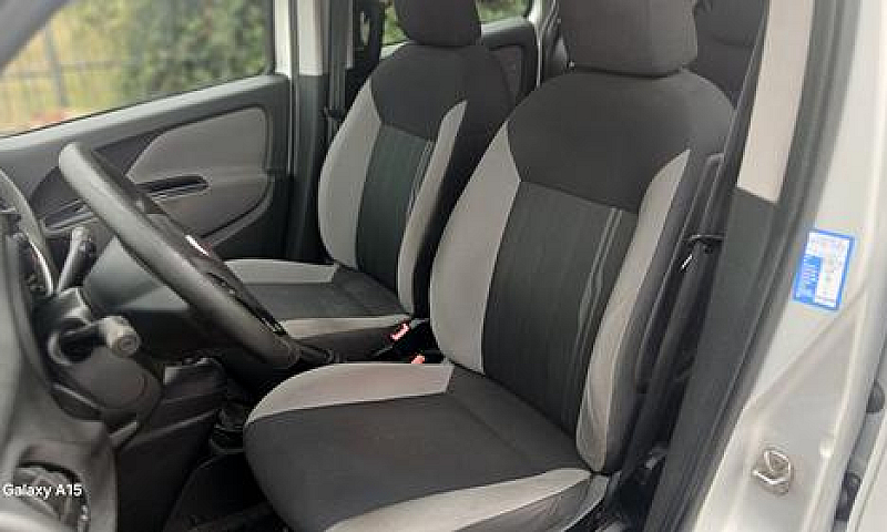 Fiat Doblo Maxi 7 Po...