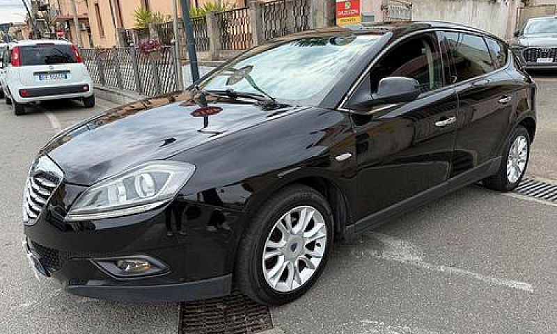 Lancia Delta 1.6 Mjt...
