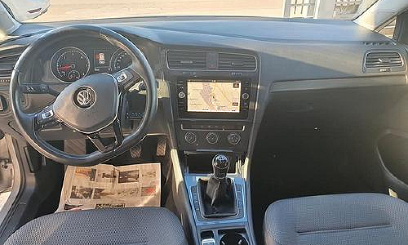 Volkswagen Golf Vari...