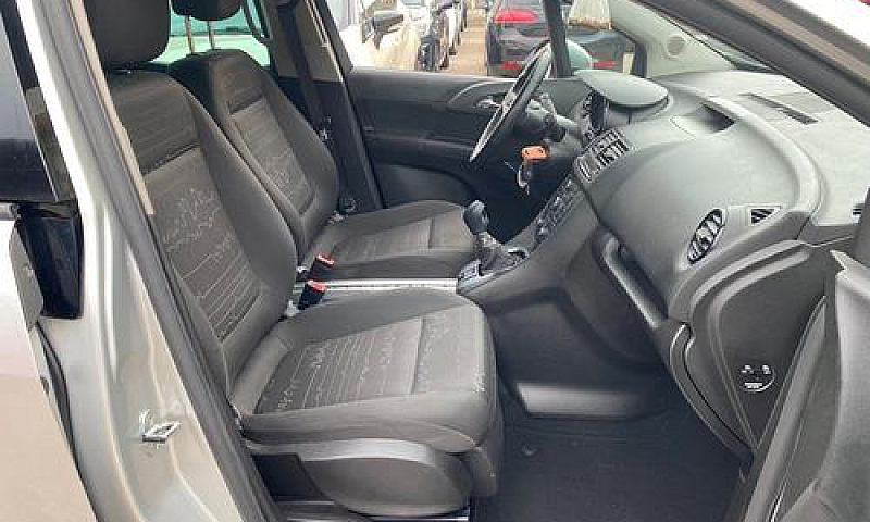 Opel Meriva 1.3 Mult...