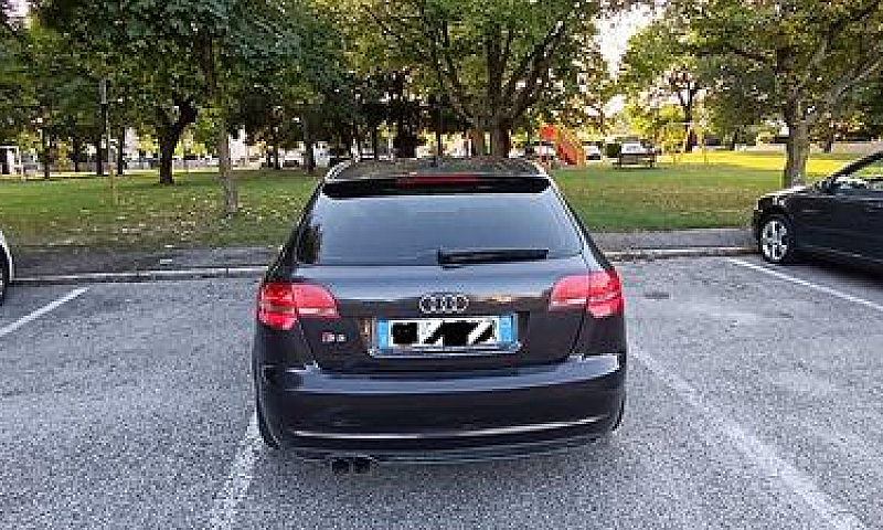 Audi A3...