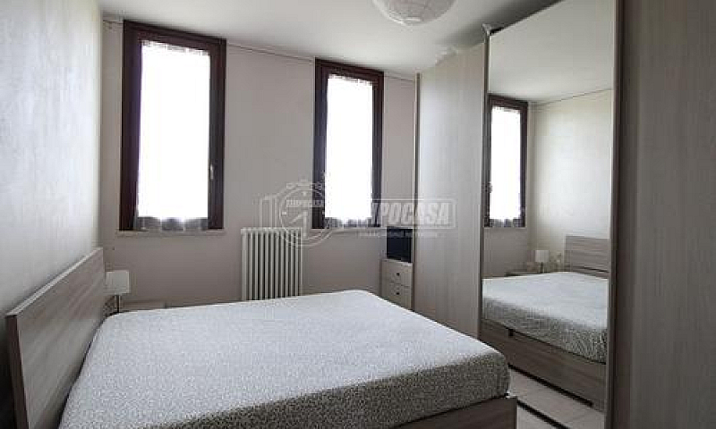 Trilocale Con Garage...