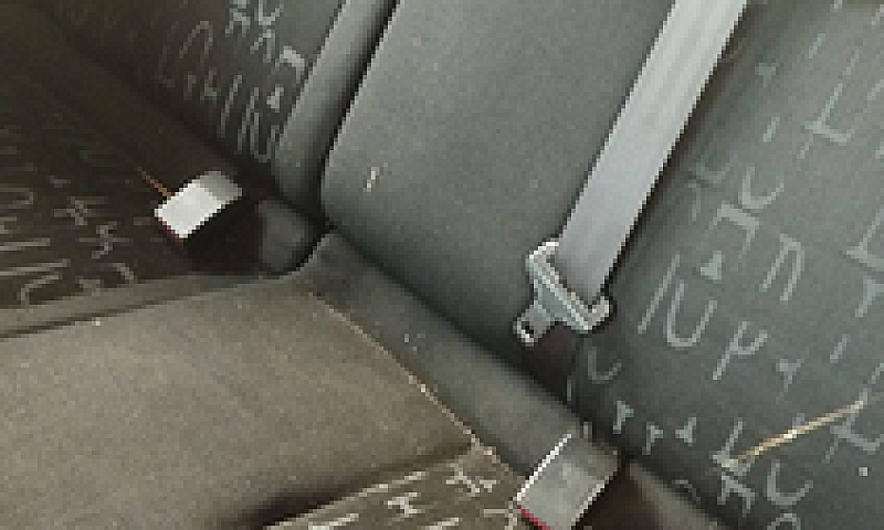 Peugeot 206...