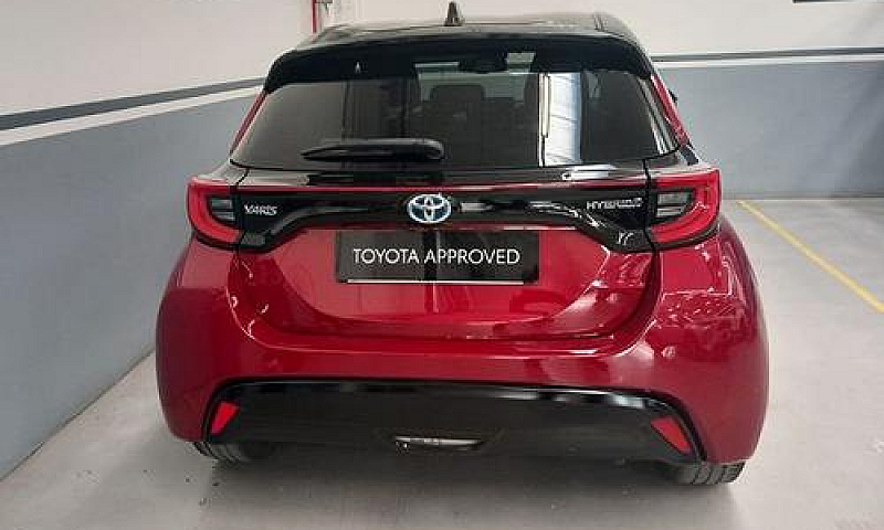 Toyota Yaris Iv 2020...