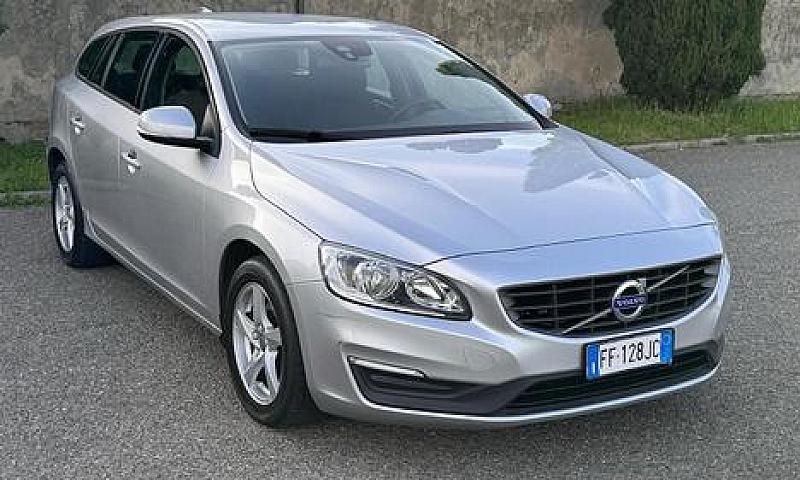 Volvo V60 D2 Geartro...