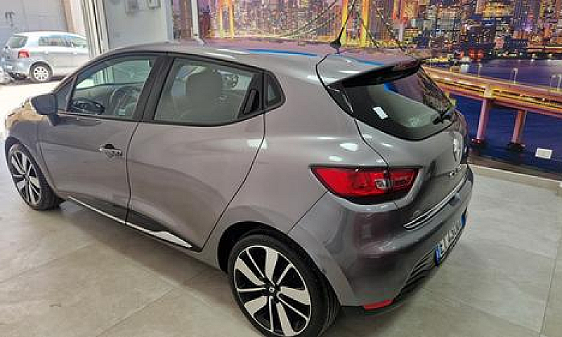 Renault Clio 1.5 Dci...