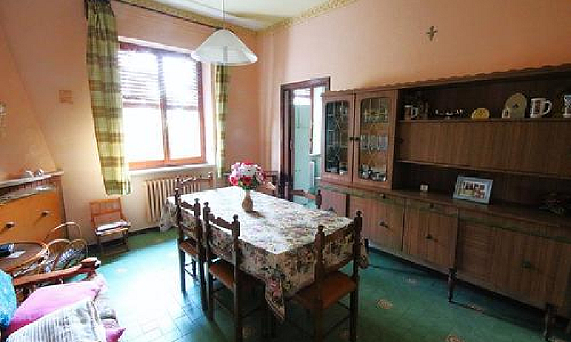 Casa Singola In Citt...