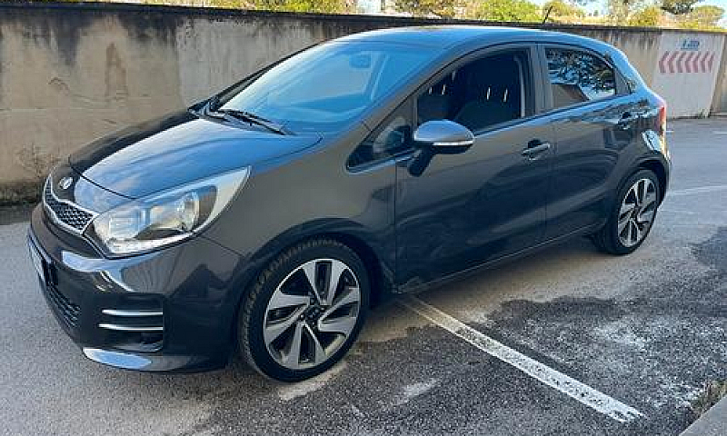 Kia Rio 1.4 Crdi 5P....