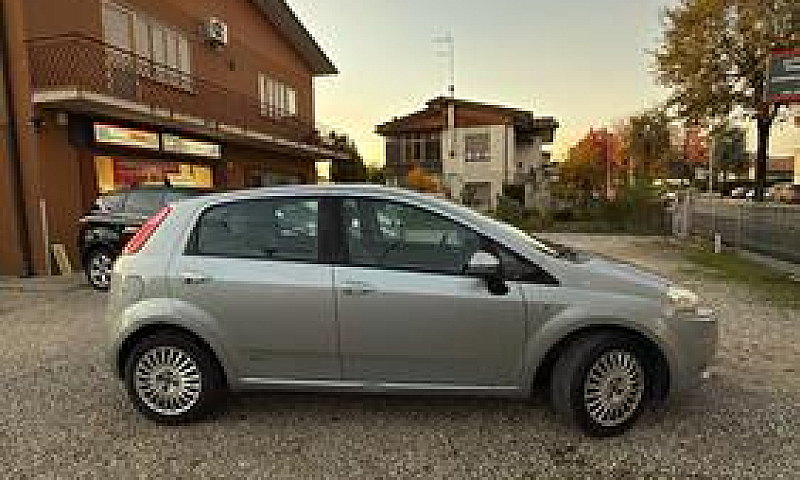 Fiat Grande Punto 1....